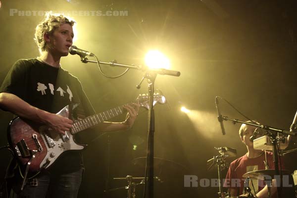 MICACHU AND THE SHAPES - 2009-11-01 - PARIS - La Maroquinerie - 